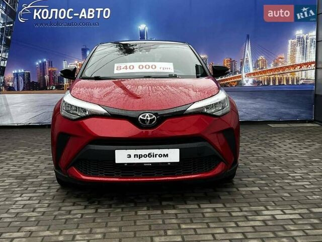 Красный Тойота C-HR, объемом двигателя 1.99 л и пробегом 40 тыс. км за 20000 $, фото 14 на Automoto.ua