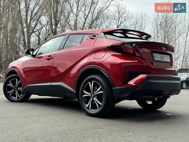 Красный Тойота C-HR, объемом двигателя 1.2 л и пробегом 59 тыс. км за 23900 $, фото 54 на Automoto.ua