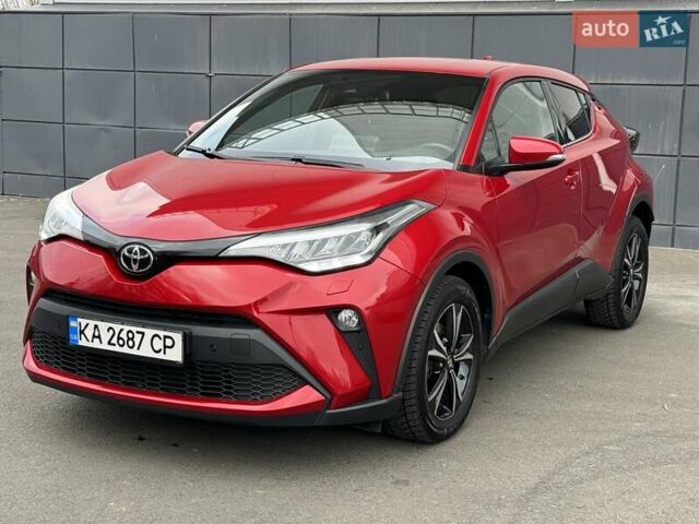 Красный Тойота C-HR, объемом двигателя 1.2 л и пробегом 59 тыс. км за 23900 $, фото 86 на Automoto.ua
