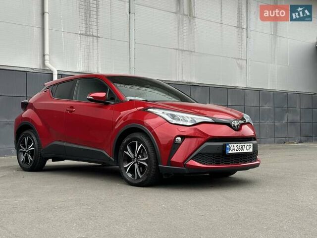 Красный Тойота C-HR, объемом двигателя 1.2 л и пробегом 59 тыс. км за 23900 $, фото 92 на Automoto.ua