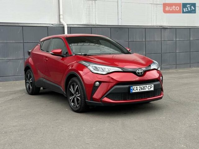 Красный Тойота C-HR, объемом двигателя 1.2 л и пробегом 59 тыс. км за 23900 $, фото 88 на Automoto.ua