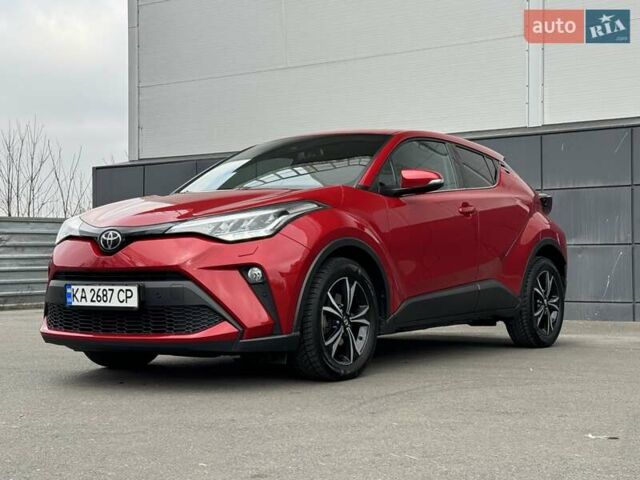 Красный Тойота C-HR, объемом двигателя 1.2 л и пробегом 59 тыс. км за 23900 $, фото 82 на Automoto.ua