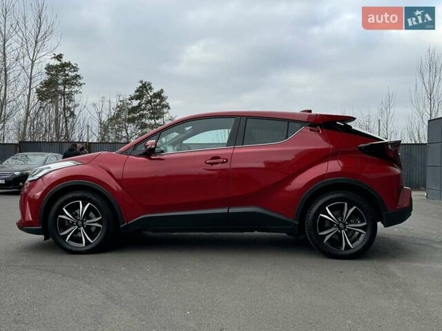 Красный Тойота C-HR, объемом двигателя 1.2 л и пробегом 59 тыс. км за 23900 $, фото 108 на Automoto.ua