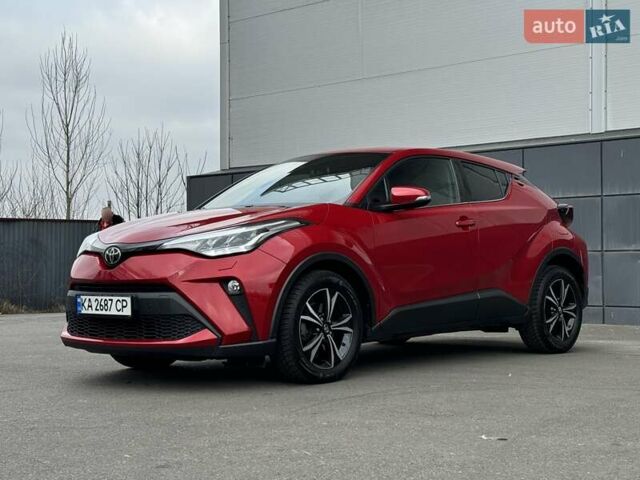Красный Тойота C-HR, объемом двигателя 1.2 л и пробегом 59 тыс. км за 23900 $, фото 84 на Automoto.ua