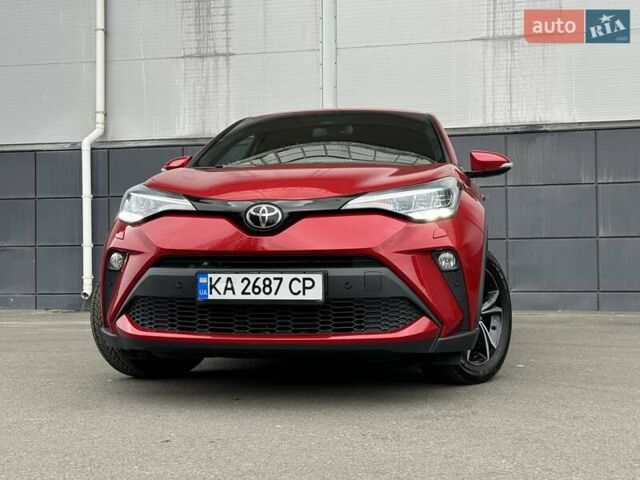 Красный Тойота C-HR, объемом двигателя 1.2 л и пробегом 59 тыс. км за 23900 $, фото 19 на Automoto.ua
