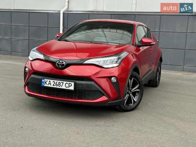 Красный Тойота C-HR, объемом двигателя 1.2 л и пробегом 59 тыс. км за 23900 $, фото 8 на Automoto.ua