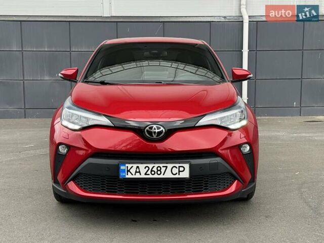 Красный Тойота C-HR, объемом двигателя 1.2 л и пробегом 59 тыс. км за 23900 $, фото 89 на Automoto.ua