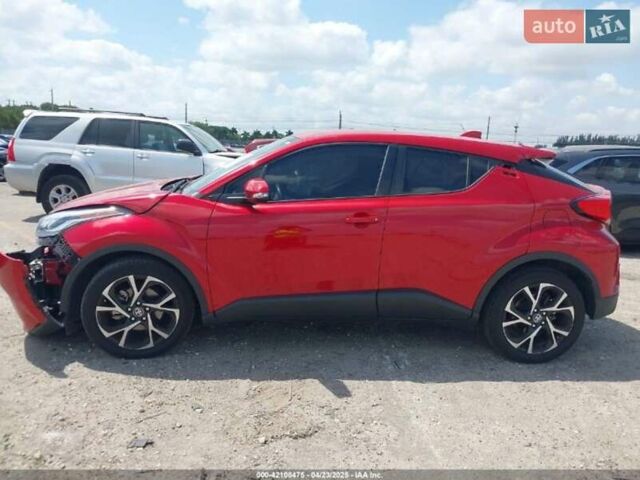 Червоний Тойота C-HR, об'ємом двигуна 2 л та пробігом 79 тис. км за 17500 $, фото 4 на Automoto.ua