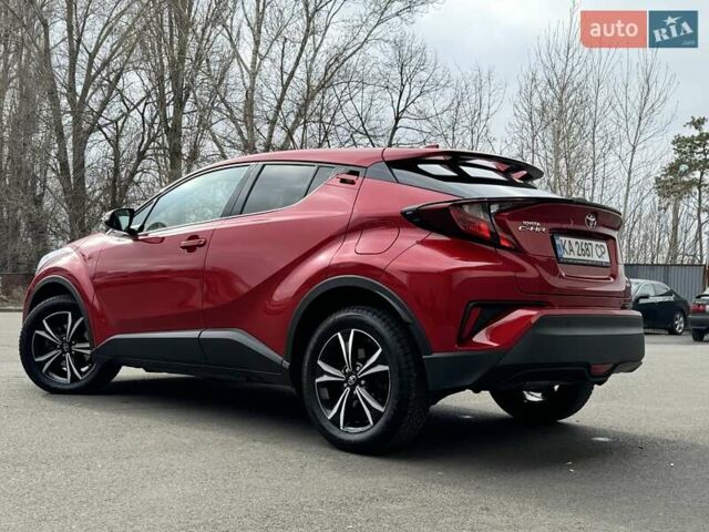 Красный Тойота C-HR, объемом двигателя 1.2 л и пробегом 59 тыс. км за 23900 $, фото 50 на Automoto.ua