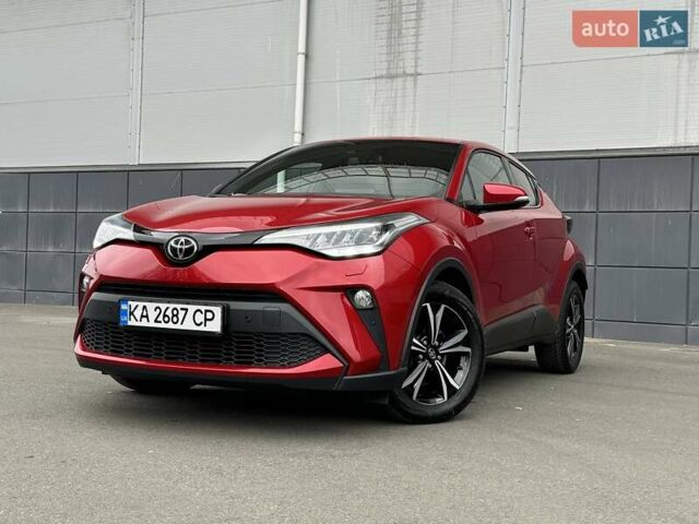 Красный Тойота C-HR, объемом двигателя 1.2 л и пробегом 59 тыс. км за 23900 $, фото 16 на Automoto.ua