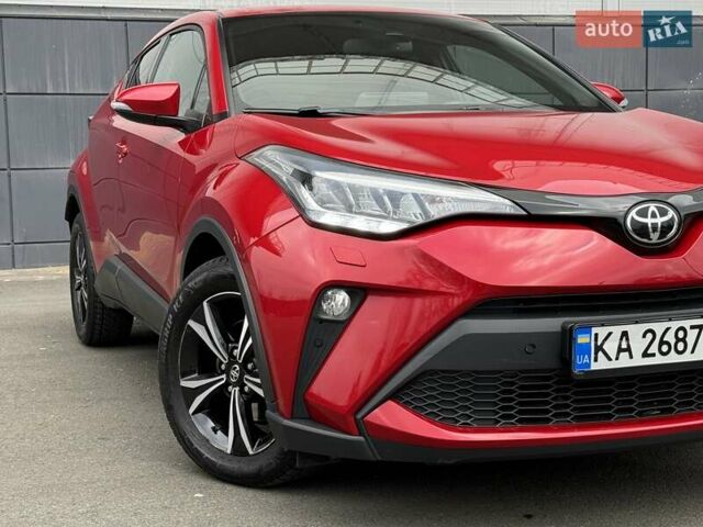 Красный Тойота C-HR, объемом двигателя 1.2 л и пробегом 59 тыс. км за 23900 $, фото 38 на Automoto.ua
