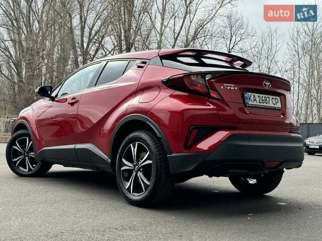 Красный Тойота C-HR, объемом двигателя 1.2 л и пробегом 59 тыс. км за 23900 $, фото 42 на Automoto.ua