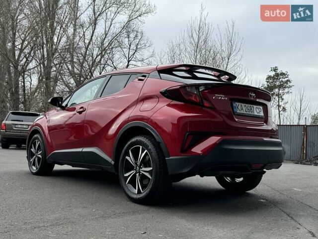 Красный Тойота C-HR, объемом двигателя 1.2 л и пробегом 59 тыс. км за 23900 $, фото 105 на Automoto.ua