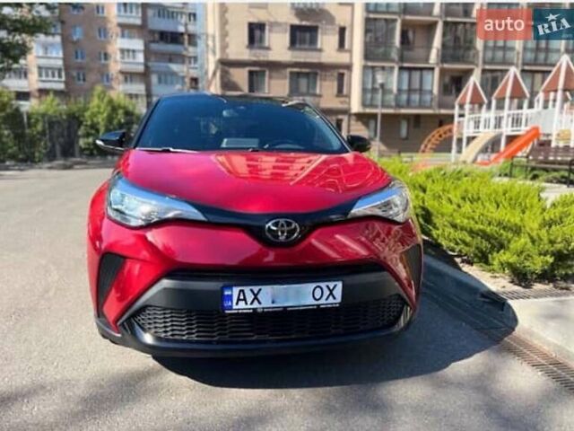 Червоний Тойота C-HR, об'ємом двигуна 1.99 л та пробігом 40 тис. км за 22000 $, фото 2 на Automoto.ua