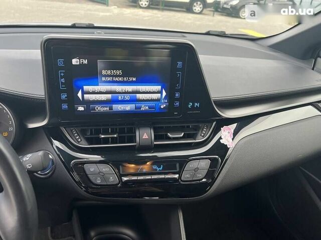 Тойота C-HR, объемом двигателя 1.8 л и пробегом 144 тыс. км за 23500 $, фото 24 на Automoto.ua
