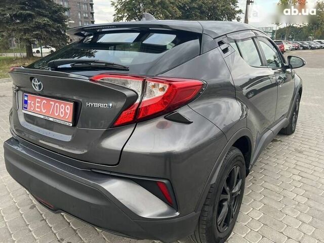 Тойота C-HR, объемом двигателя 1.8 л и пробегом 144 тыс. км за 23500 $, фото 7 на Automoto.ua