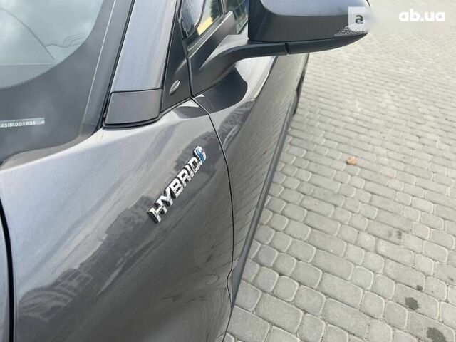 Тойота C-HR, объемом двигателя 1.8 л и пробегом 144 тыс. км за 23500 $, фото 18 на Automoto.ua