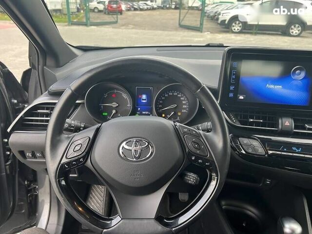 Тойота C-HR, объемом двигателя 1.8 л и пробегом 144 тыс. км за 23500 $, фото 26 на Automoto.ua