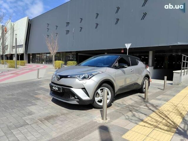 Тойота C-HR, объемом двигателя 1.2 л и пробегом 69 тыс. км за 17990 $, фото 8 на Automoto.ua