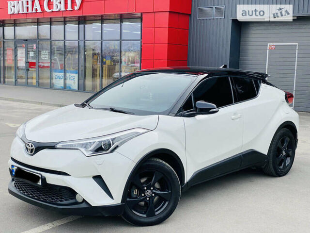 Тойота C-HR, объемом двигателя 1.2 л и пробегом 68 тыс. км за 18800 $, фото 110 на Automoto.ua