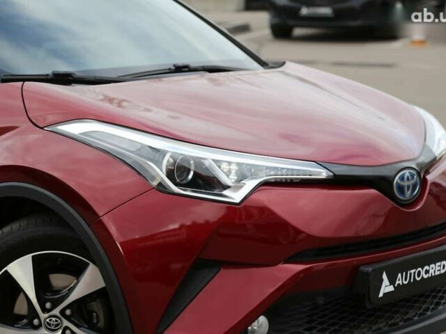 Тойота C-HR, объемом двигателя 0 л и пробегом 132 тыс. км за 20900 $, фото 3 на Automoto.ua