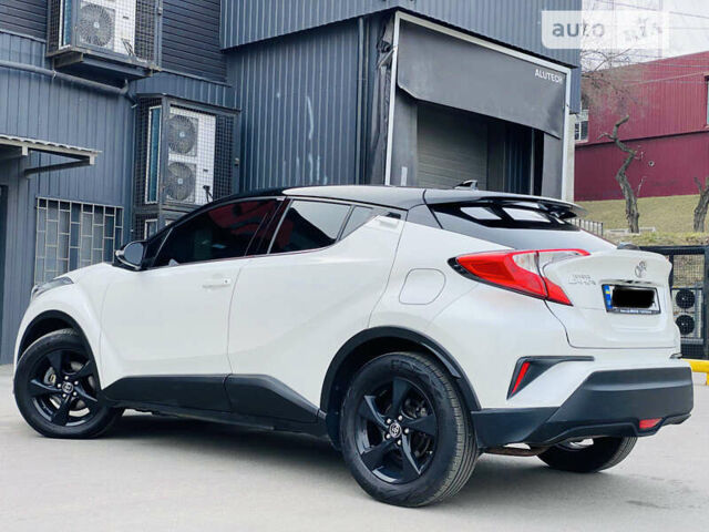 Тойота C-HR, объемом двигателя 1.2 л и пробегом 68 тыс. км за 18800 $, фото 72 на Automoto.ua