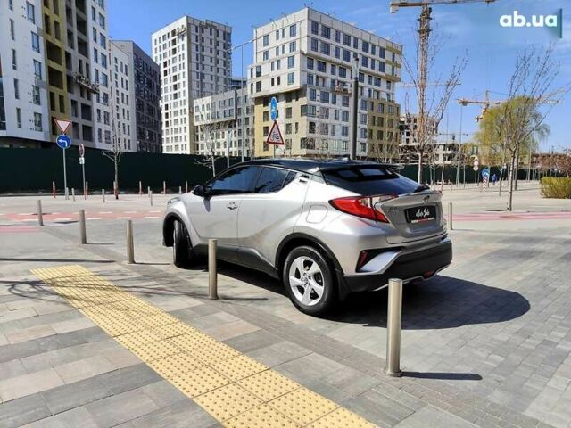 Тойота C-HR, объемом двигателя 1.2 л и пробегом 69 тыс. км за 17990 $, фото 10 на Automoto.ua