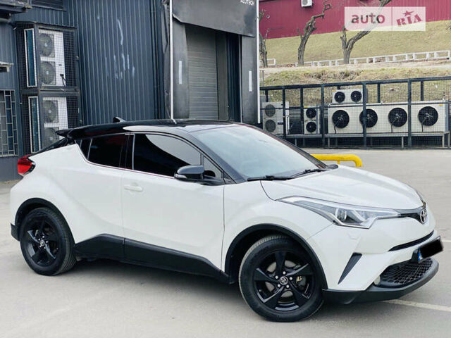 Тойота C-HR, об'ємом двигуна 1.2 л та пробігом 68 тис. км за 19999 $, фото 40 на Automoto.ua