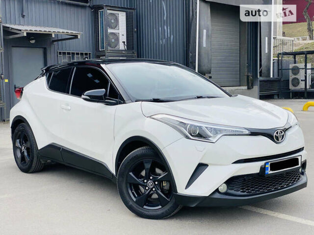 Тойота C-HR, объемом двигателя 1.2 л и пробегом 68 тыс. км за 18800 $, фото 125 на Automoto.ua