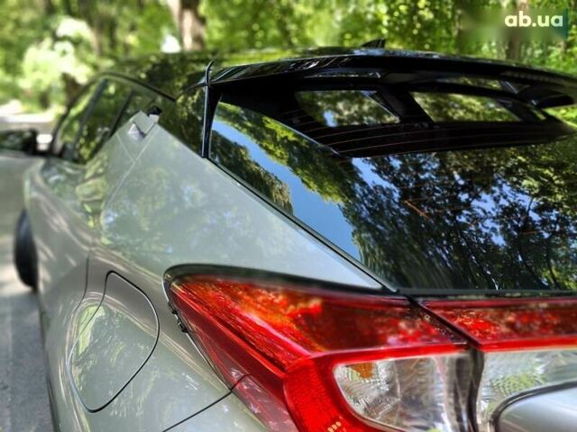 Тойота C-HR, объемом двигателя 1.2 л и пробегом 69 тыс. км за 17990 $, фото 16 на Automoto.ua