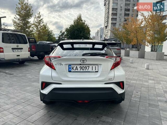 Тойота C-HR, объемом двигателя 1.2 л и пробегом 146 тыс. км за 15700 $, фото 7 на Automoto.ua