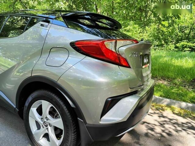 Тойота C-HR, объемом двигателя 1.2 л и пробегом 69 тыс. км за 17990 $, фото 13 на Automoto.ua