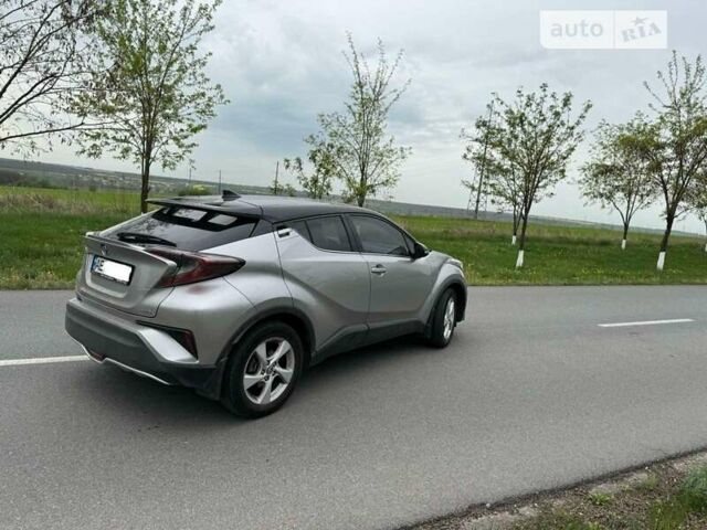 Тойота C-HR, объемом двигателя 1.2 л и пробегом 91 тыс. км за 19800 $, фото 4 на Automoto.ua