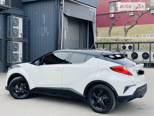 Тойота C-HR, объемом двигателя 1.2 л и пробегом 68 тыс. км за 18800 $, фото 74 на Automoto.ua