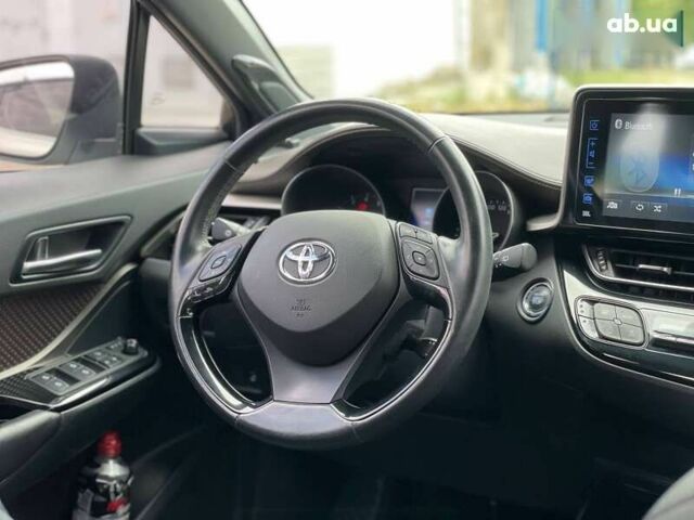 Тойота C-HR, объемом двигателя 1.2 л и пробегом 128 тыс. км за 17999 $, фото 21 на Automoto.ua