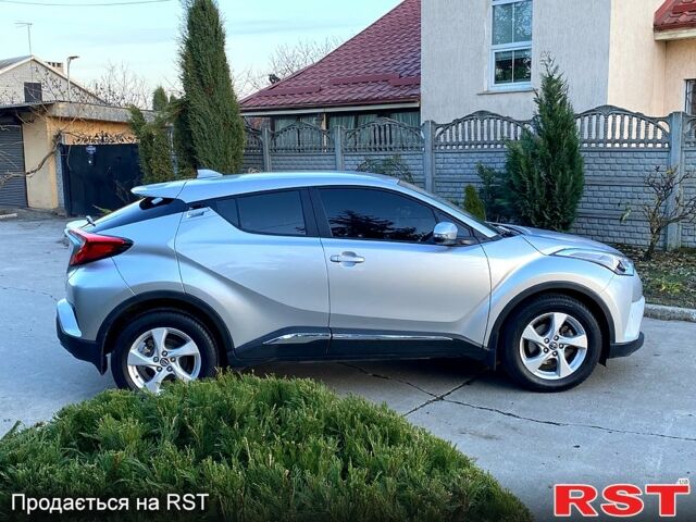 Тойота C-HR, объемом двигателя 1.2 л и пробегом 22 тыс. км за 18950 $, фото 10 на Automoto.ua