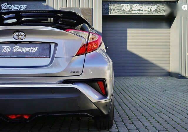 Тойота C-HR, об'ємом двигуна 1.2 л та пробігом 89 тис. км за 18500 $, фото 17 на Automoto.ua