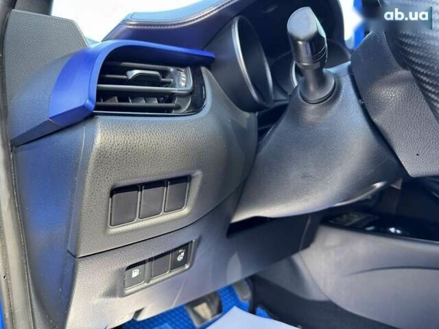 Тойота C-HR, об'ємом двигуна 1.2 л та пробігом 77 тис. км за 17950 $, фото 9 на Automoto.ua