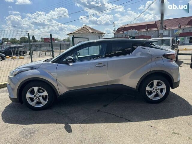 Тойота C-HR, объемом двигателя 1.2 л и пробегом 212 тыс. км за 16990 $, фото 9 на Automoto.ua