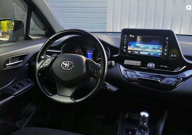 Тойота C-HR, об'ємом двигуна 1.2 л та пробігом 89 тис. км за 18500 $, фото 24 на Automoto.ua