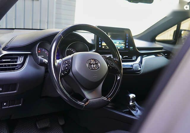 Тойота C-HR, об'ємом двигуна 1.2 л та пробігом 89 тис. км за 18500 $, фото 22 на Automoto.ua