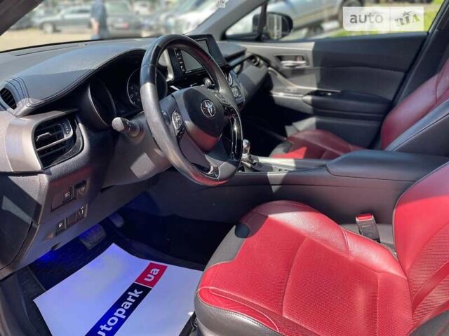 Тойота C-HR, объемом двигателя 2 л и пробегом 62 тыс. км за 17490 $, фото 10 на Automoto.ua