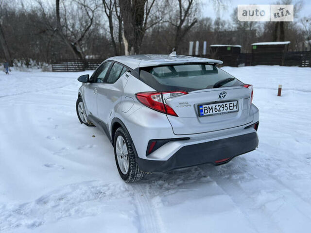 Тойота C-HR, объемом двигателя 1.8 л и пробегом 83 тыс. км за 20000 $, фото 4 на Automoto.ua