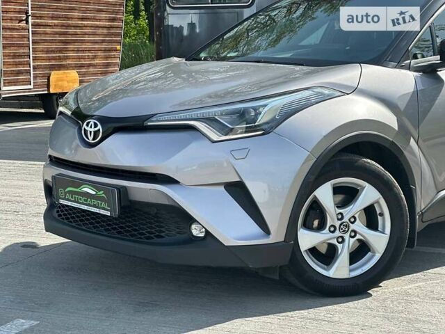 Тойота C-HR, об'ємом двигуна 1.2 л та пробігом 96 тис. км за 21490 $, фото 2 на Automoto.ua