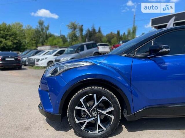 Тойота C-HR, объемом двигателя 2 л и пробегом 62 тыс. км за 17490 $, фото 2 на Automoto.ua