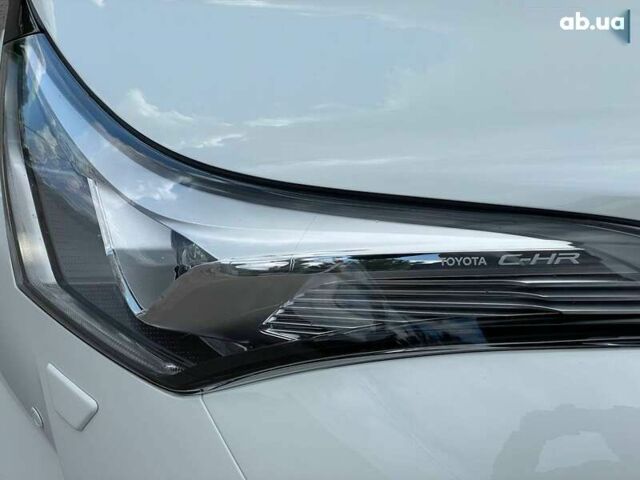 Тойота C-HR, объемом двигателя 1.2 л и пробегом 128 тыс. км за 17999 $, фото 9 на Automoto.ua