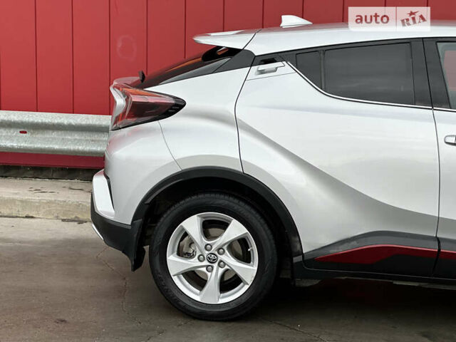 Тойота C-HR, об'ємом двигуна 1.2 л та пробігом 42 тис. км за 21299 $, фото 14 на Automoto.ua