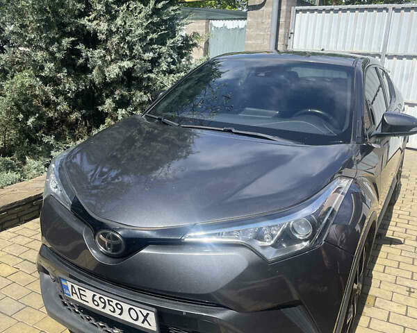 Тойота C-HR, объемом двигателя 1.99 л и пробегом 160 тыс. км за 15500 $, фото 3 на Automoto.ua