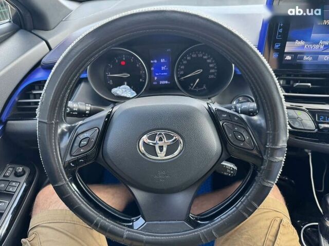 Тойота C-HR, объемом двигателя 1.2 л и пробегом 212 тыс. км за 16990 $, фото 20 на Automoto.ua