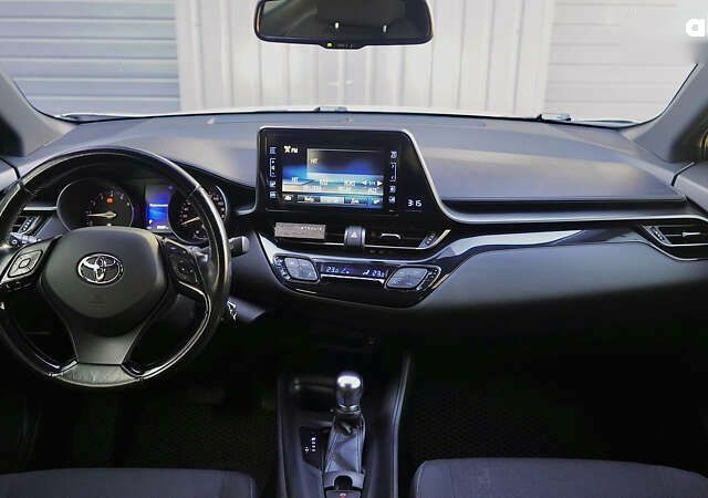 Тойота C-HR, об'ємом двигуна 1.2 л та пробігом 89 тис. км за 18500 $, фото 23 на Automoto.ua